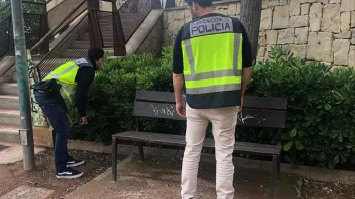 os agentes de la Policía Nacional investigan una agresión homófoba en Alicante (Imagen de referencia)