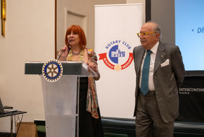 El Rotary Club Madrid Serrano celebra su tradicional Cena de Cambio de Collares