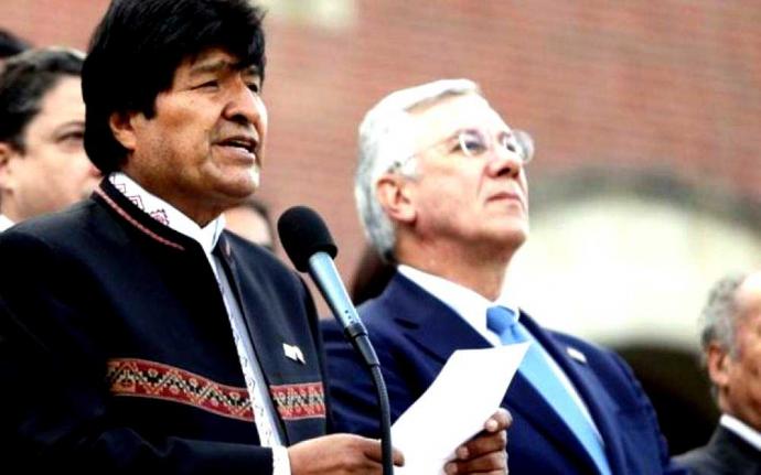 Evo Morales aseguró tras conocerse el fallo que su país renunciaría a su empeño por lograr una salida soberana al mar.