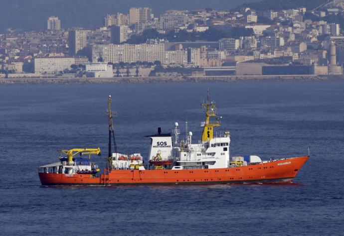 Buque 'Aquarius' anuncia el fin de sus actividades de rescate de inmigrantes en el Mediterráneo