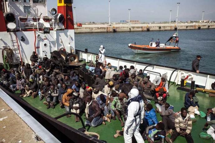 Según informa ACNUR, una de cada siete personas que intentaron cruzar Mediterráneo en junio murió