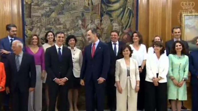 El gabinete de Pedro Sánchez promete su cargo en el 'Consejo de Ministras y Ministros'