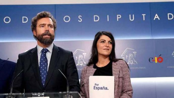 El portavoz de Vox en el Congreso, Iván Espinosa de los Monteros ha anunciado un acurdo con el PP