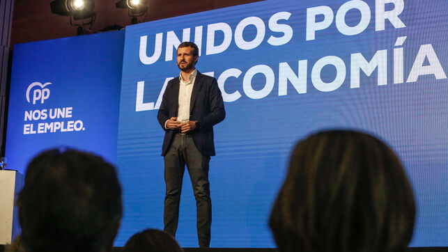 Pastor, Tejerina o Rodríguez: Casado justifica en la 'buena gestión' los cambios en las listas para acercarse a Rajoy