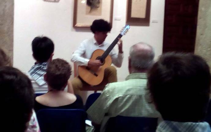 Recital de Guitarra a cargo de Samuel Diz