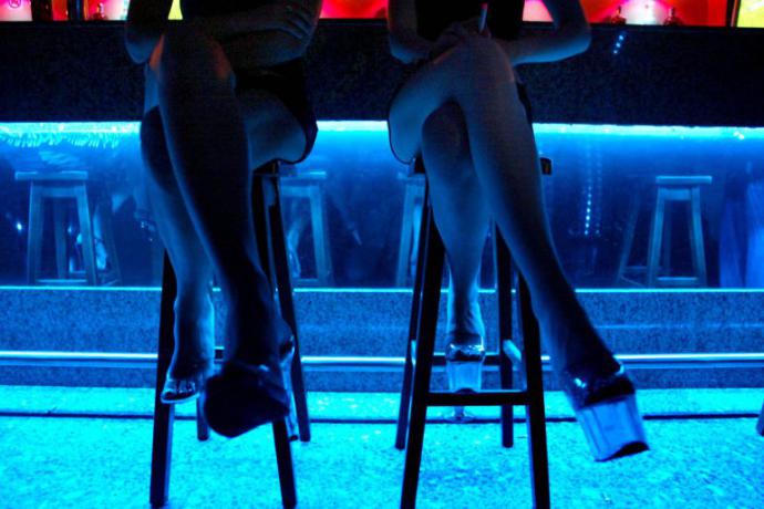 Jóvenes, nuevos clientes de prostitución