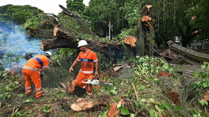 Tormenta en Río de Janeiro provoca la muerte de cinco personas