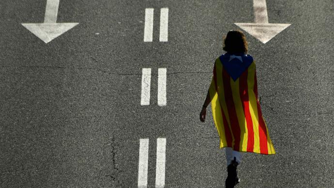 El Parlamento catalán quiere investigar la monarquía española