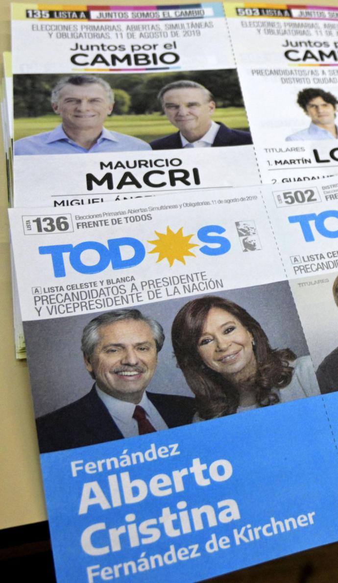 Fernández despunta en Argentina y le saca 20 puntos de ventaja a Macri