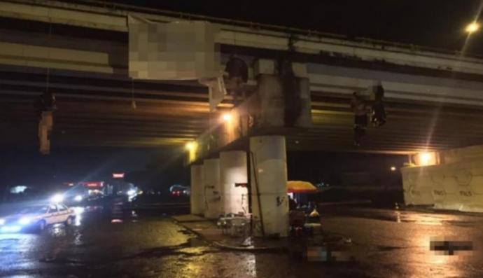 México: Hallan 9 cadáveres colgados de un puente y otros 10 en diferentes puntos de Michoacán