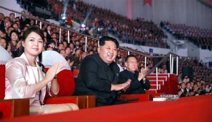 Kim Jong-un está casado con una ex estrella pop 
