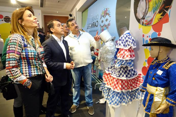 La Casa del Carnaval de Santa Cruz de Tenerife alberga una exposición sobre la historia de la comparsa Los Cariocas