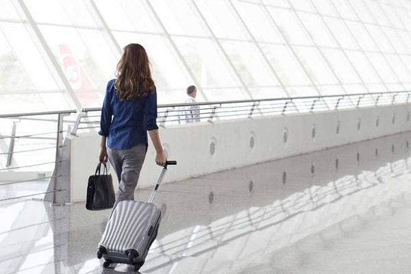 ¿Qué piensan las mujeres sobre la seguridad de sus viajes de negocios?