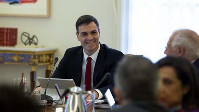 El Gobierno de Pedro Sánchez no descarta subir impuestos para financiar medidas sociales