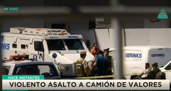 En 2017, un grupo de asaltantes se robó de las oficinas de una empresa de transporte de valores en una comuna de Santiago cerca de 16.000 millones de pesos. (captura de pantalla)