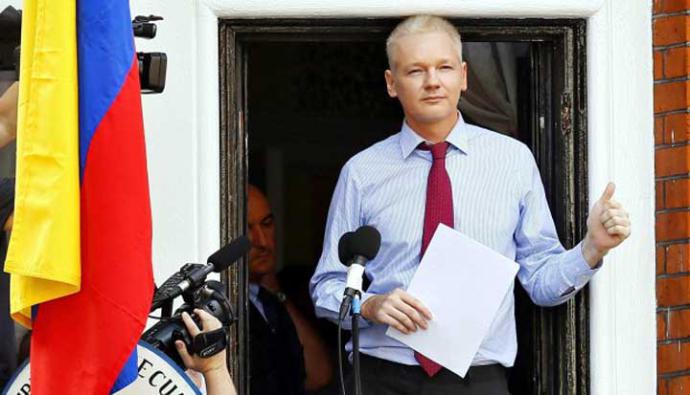 Julian Assange: WikiLeaks denuncia "extorsión" por fotos y videos de su fundador en la embajada de Ecuador en Londres. 