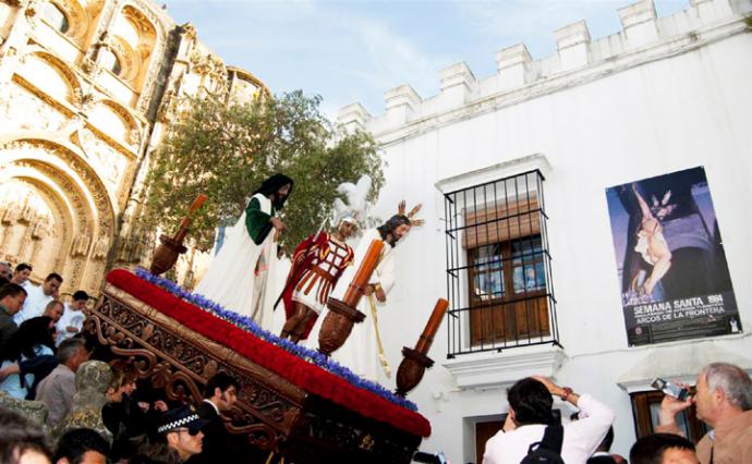 El mejor arte y el olor a incienso vuelven a las calles de la provincia de Cádiz