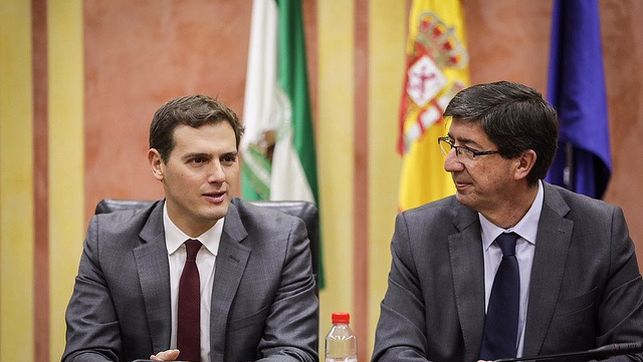 Albert Rivera junto a Juan Marín en una acto en Andalucía