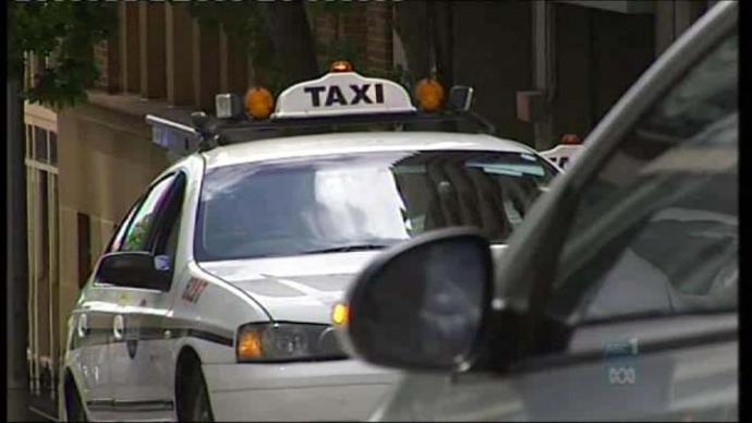 Irish holidaymakers warn of fake taxi scam on Costa del Sol