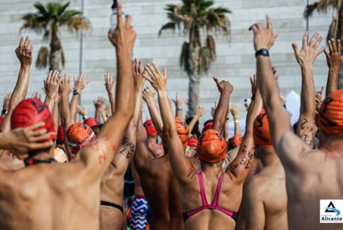 La 5ª edición de la Travesía a nado de “La Cantera” reunirá a más de 400 nadadores, días previos a las fiestas de San Joan de Alicante