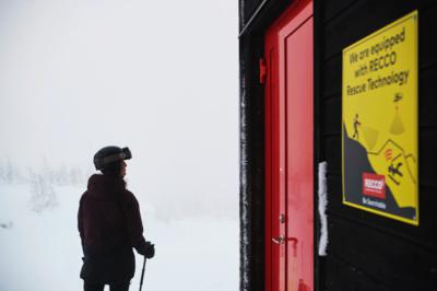 RECCO llega a Zara: ¿revolución en seguridad o marketing de montaña?