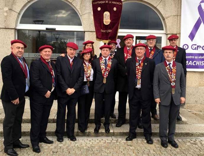 Santoña: La Cofradía de la Anchoa de Cantabria prepara su XXI Gran Cabildo