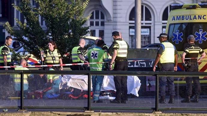 Atropellan a varios peatones fuera de estación de tren en Ámsterdam