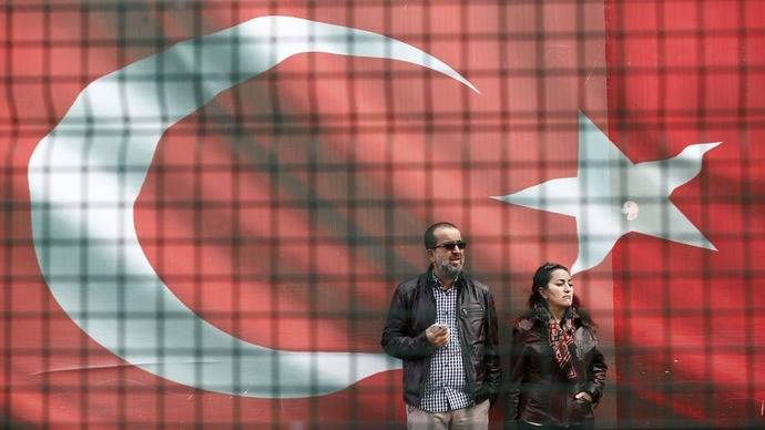 Prisión preventiva para responsable de Amnistía en Turquía por terrorismo