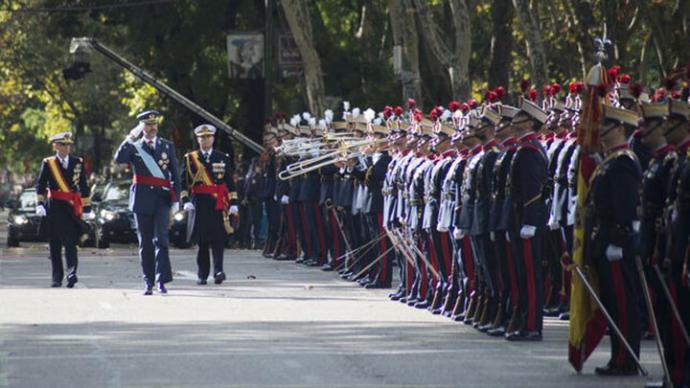 Un veinteañero del clan Franco disparó las ventas de su empresa un 71% tras lograr un contrato de la Guardia Real