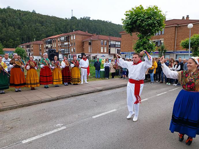 Homenaje a Emilio Aguirre promotor de los huertos urbanos de Cabezón de la Sal