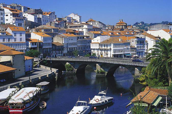 Betanzos y Las Fragas del Mandeo