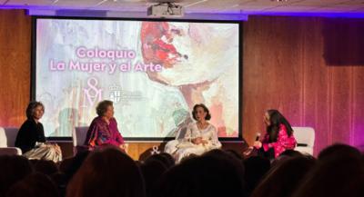 Nati Cañada, Premio de la Mujer por el municipio de Pozuelo, entregado por su alcaldesa