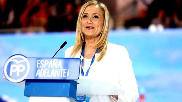 Cristina Cifuentes, durante su intervención en la apertura del 18 Congreso Nacional del PP.