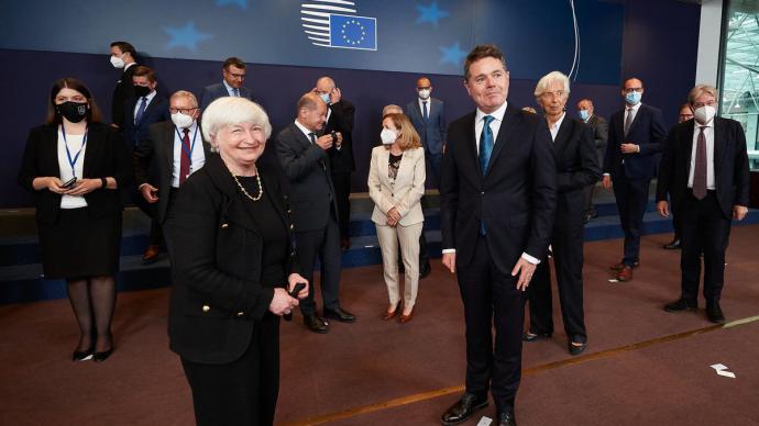 La secretaria del Tesoro estadounidense, Janet Yellen, y los miembros del Eurogrupo, el 12 de julio de 2021 en Bruselas. European Union