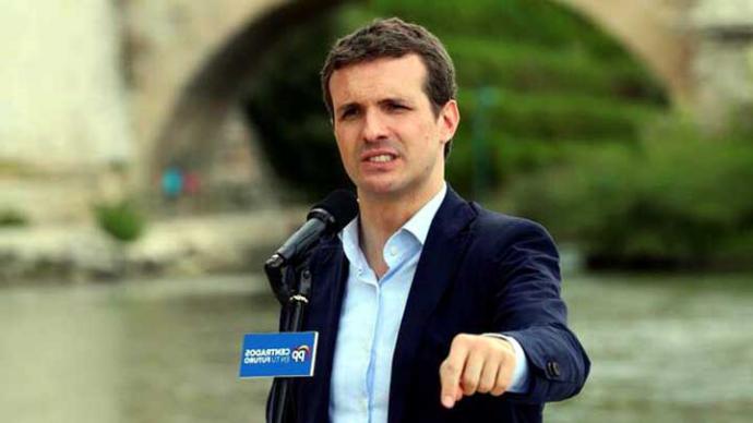 Casado, en la encrucijada entre quienes le piden más moderación y los que niegan un viraje del PP al centro