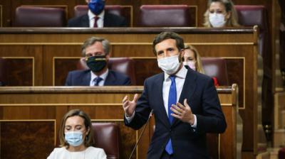 Casado, este miércoles, durante la sesión de control al Gobierno en el Congreso. Congreso de los Diputados 