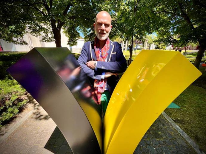 Julio Galán, escultor en Jardines de Hortaleza