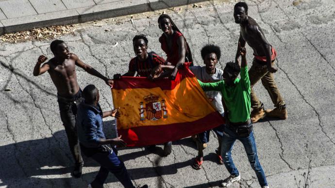 La Unión Europea urge a España a corregir 'deficiencias' en la protección de su frontera