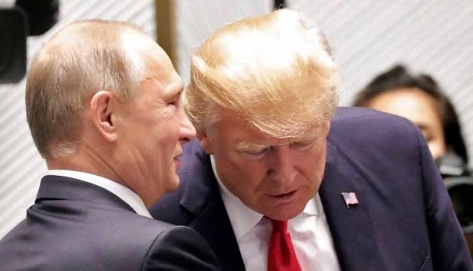 Trump podría estar influido por Putin dicen ex agentes de la CIA