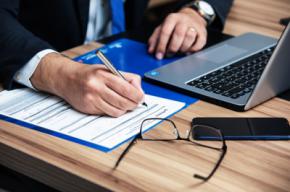 Abogacía y Juicios: Importancia de los Enlaces en Contenido Legal