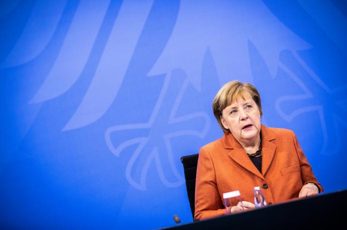 La canciller alemana, Angela Merkel, en una videoconferencia este domingo con los presidentes de los landers. Foto: Efe/ Rainer Keuenhof.