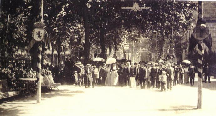 Visita al Balneario de la Infanta Isabel de Borbón, en 1914