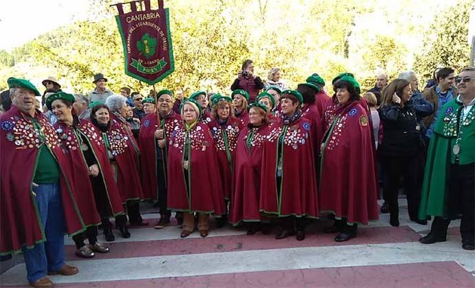 “Picos de Cabariezo” volvió a ganar la “Alquitara de Oro” en la Fiesta del Orujo de Potes