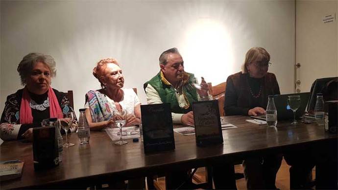 Sacramento Jaraba presenta dos libros “Memorias del alma” y “Camila”