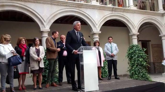 Más de 200 personas celebran el “DÍa del Abulense Ausente” en Ávila
