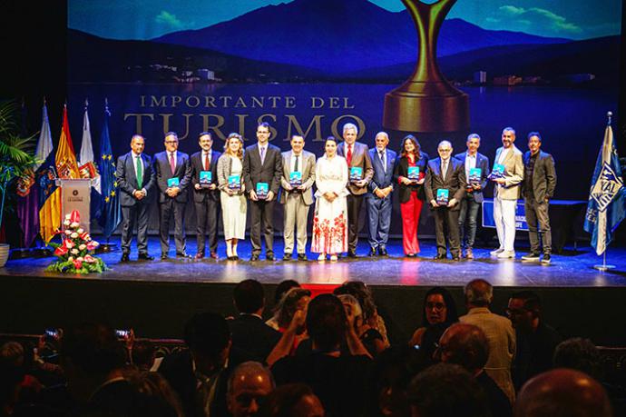 El vicepresidente del Cabildo de Tenerife, Lope Afonso recibe el premio ‘Importante del Turismo’ de Skål Internacional Tenerife