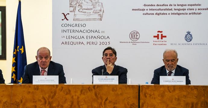 Los representantes de la comisión organizadora del CILE durante el acto de presentación en el Instituto Cervantes. Foto: Instituto Cervantes / Nuria Iniesta Sepúlveda.