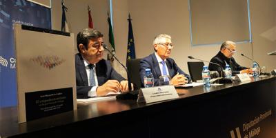 El 88 % de los extranjeros empadronados en la provincia de Málaga reside en la franja litoral