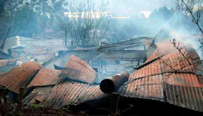 Diez mujeres murieron la madrugada de este martes en un violento incendio en un hogar de ancianos en el sur de Chile, informaron las autoridades. 