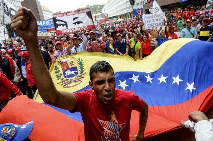 China pide a EE.UU. que respete principio de no injerencia con Venezuela